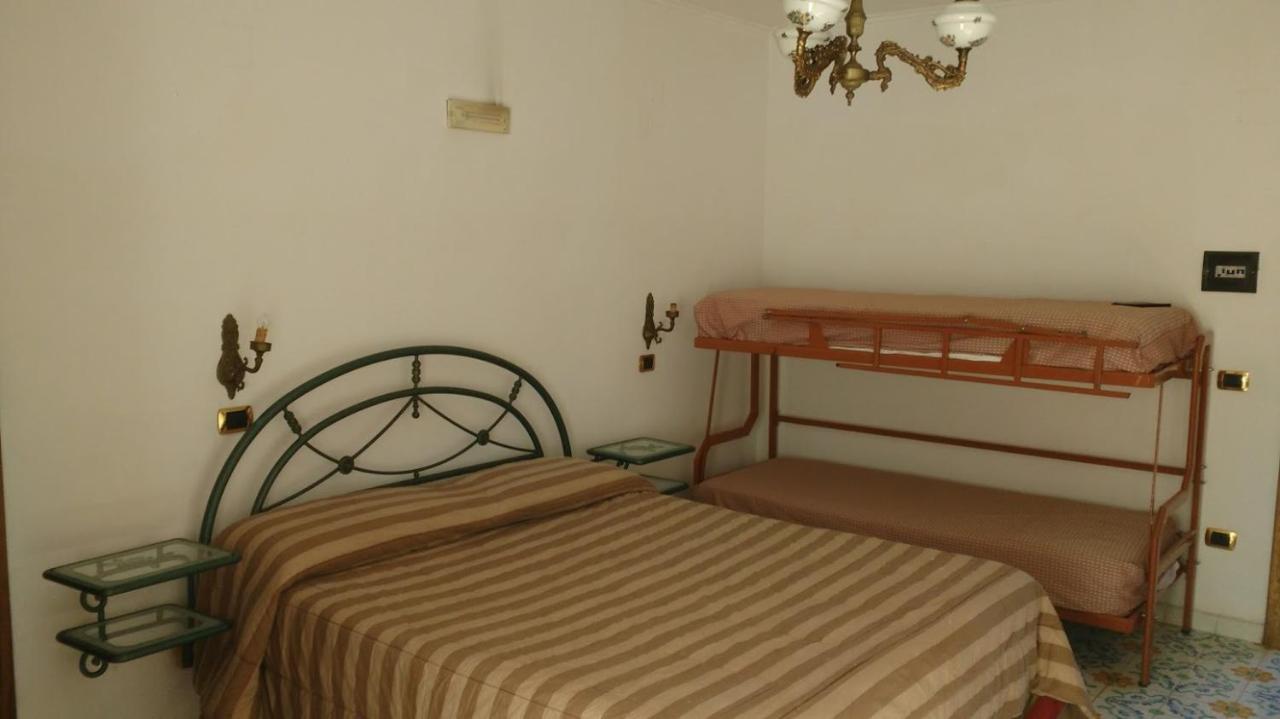 "Villa Pompei" Camere Familiari Eksteriør billede