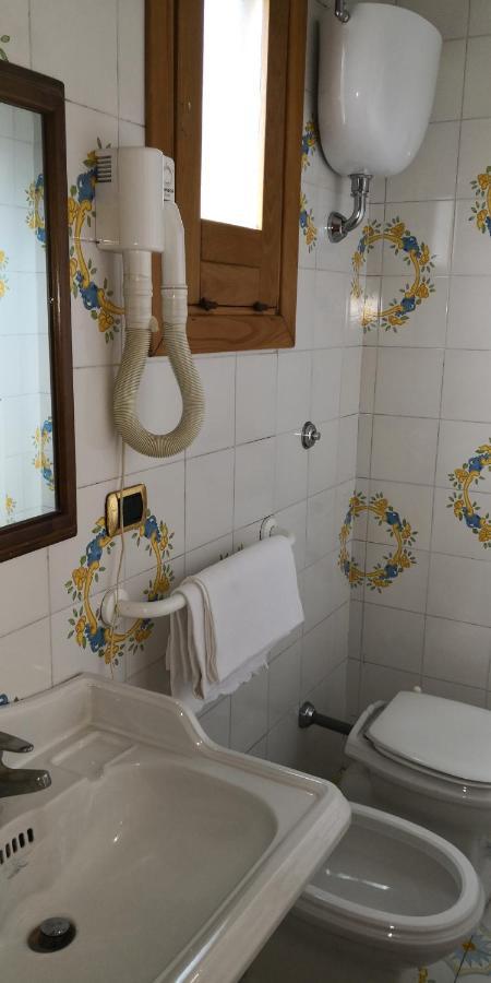 "Villa Pompei" Camere Familiari Eksteriør billede